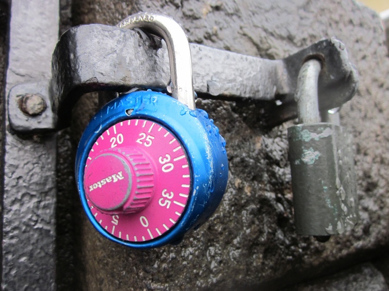 no people, close-up, silver, sure, grid, lockable, door lock, text, pay, blue, outdoors, locked, combination, secure, castle, promise, 2K, rusty, safety
