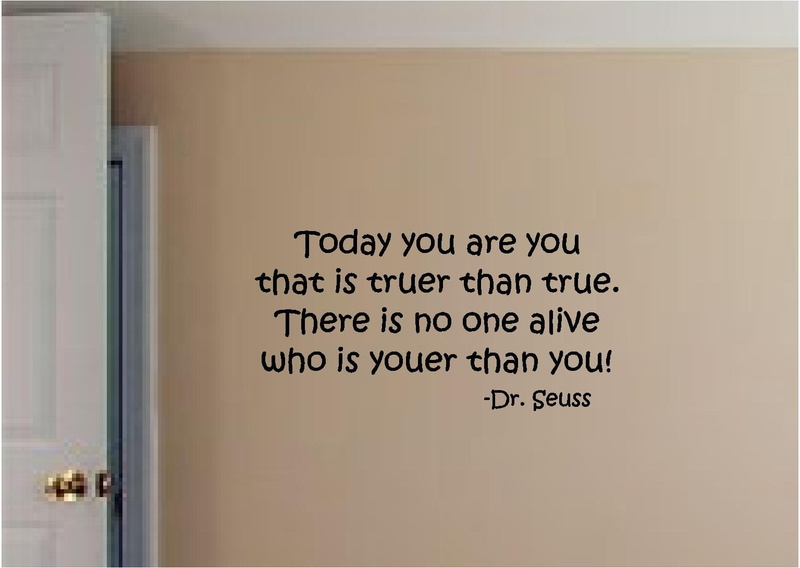 girls, wall, 720P, people, seuss, text, dr. seuss, hd, dr, hot, doors, Quotes, art, tex