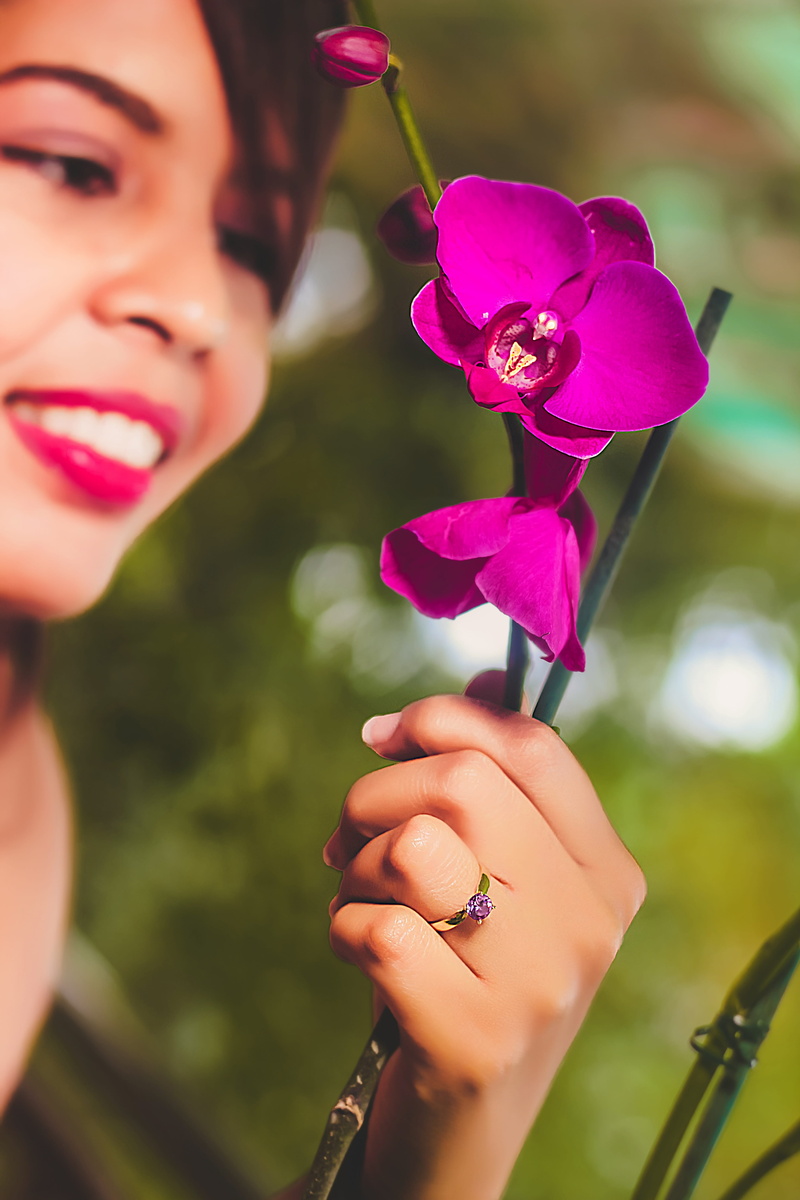 kiss, white, commitment, flower, newlyweds, adult, focus on foreground, love, embracing each other, freshness, beautiful woman, wedding, 5K, married, ceremony