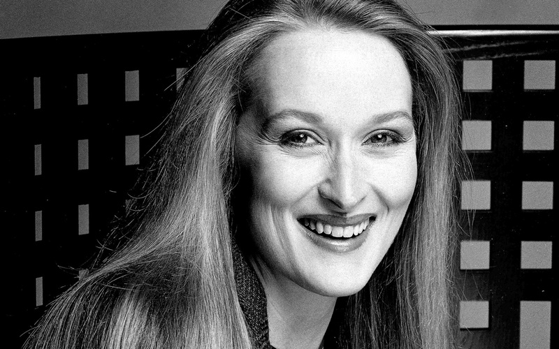 actress backgrounds, smile, Bw, 4K, meryl streep in black and wight, meryl streep