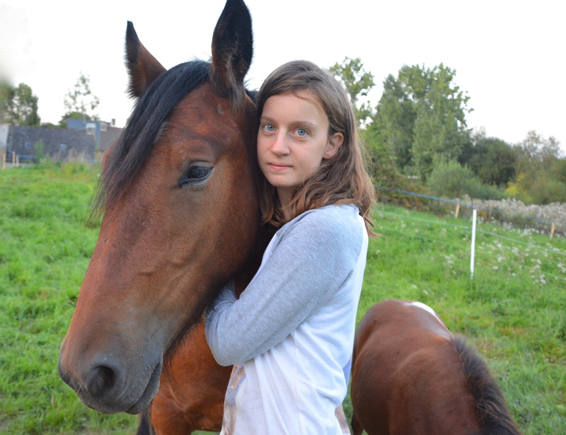 real people, herbivorous, pets, animal wildlife, hairstyle, women, equine, field, portrait, hug, mammal, land, vertebrate, plant, woman, positive emotion
