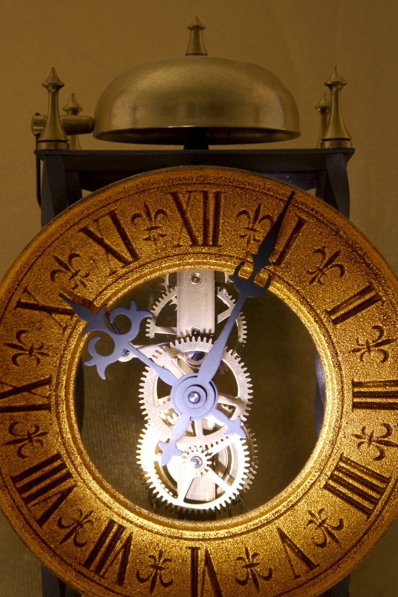 pointers, illuminated, minute hand, close-up, old, twelve, elegant, the past, accuracy, ornate, clock face, roman, watch, appointment, architecture, second