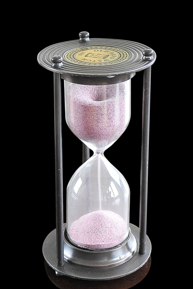 deadline, Time, single object, cut out, glass - material, still life, instrument of time, black background, run out, indoors, 2K, instrument of measurement