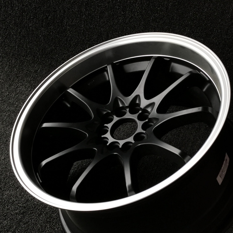 directly above, pattern, alloy wheels, day, close-up, 2K, shape, still life, no people, geometric shape, hole, car wheels, personal accessory, circle