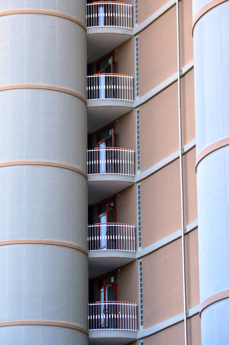 window, no people, repetition, low angle view, 5K, pattern, house, home, modern, shelf, apartment, architecture, day, metal, built structure, building