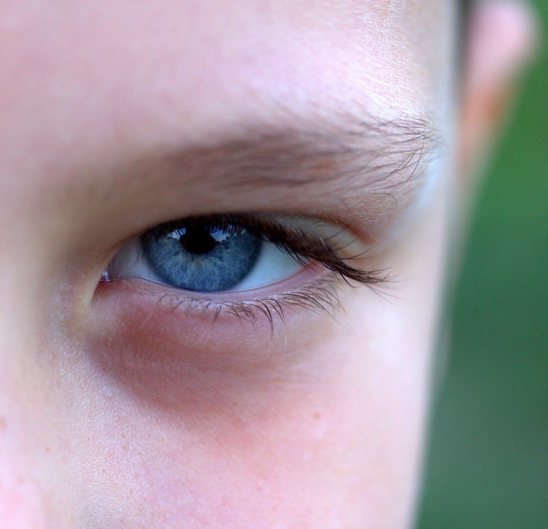 left, portrait, gene, iris - eye, innocence, body part, eye, eyesight, human eye, beauty, men, blue, eyelid, person, child, iris, sensory perception, human face