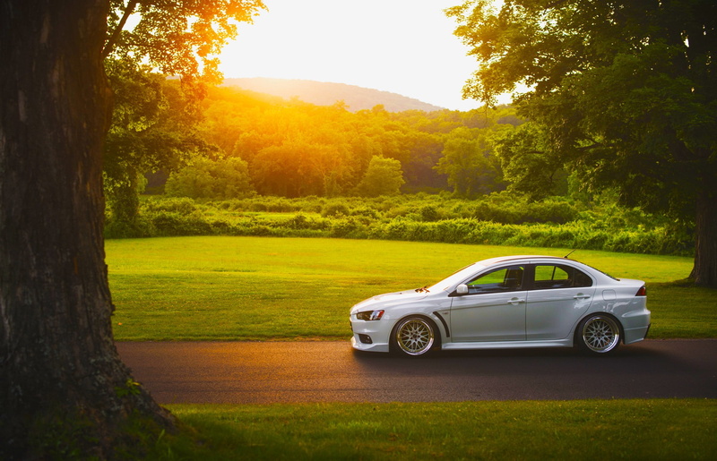 Mitsubishi, evolution, car, Evolution X, white, lancer, sun, grass, x, Sunset, road, stance, Side, sedan, 1080P