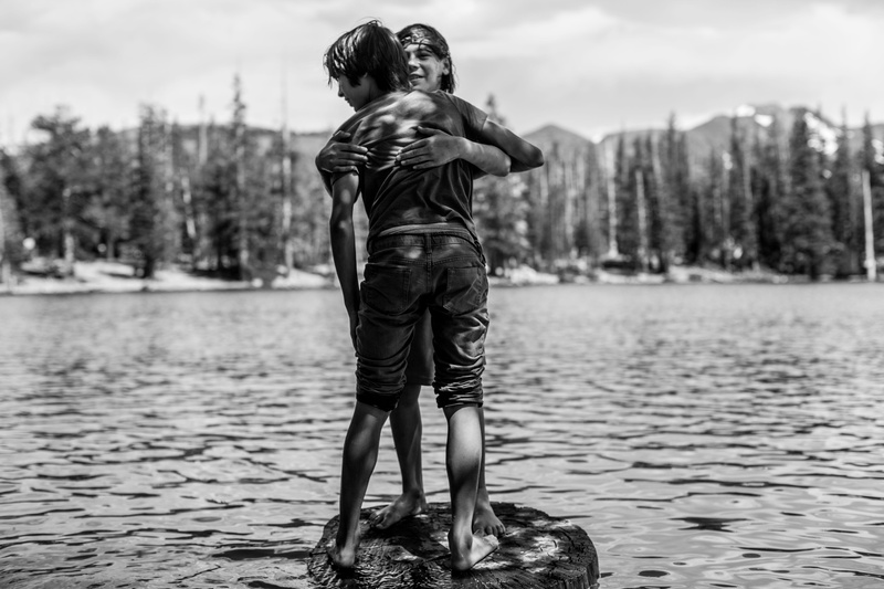brothers, mammoth, rear view, waterfront, brother, nature, mammoth lakes, tree, sky, familia, full length, comrades, mamoth lakes, family, camping, swimming