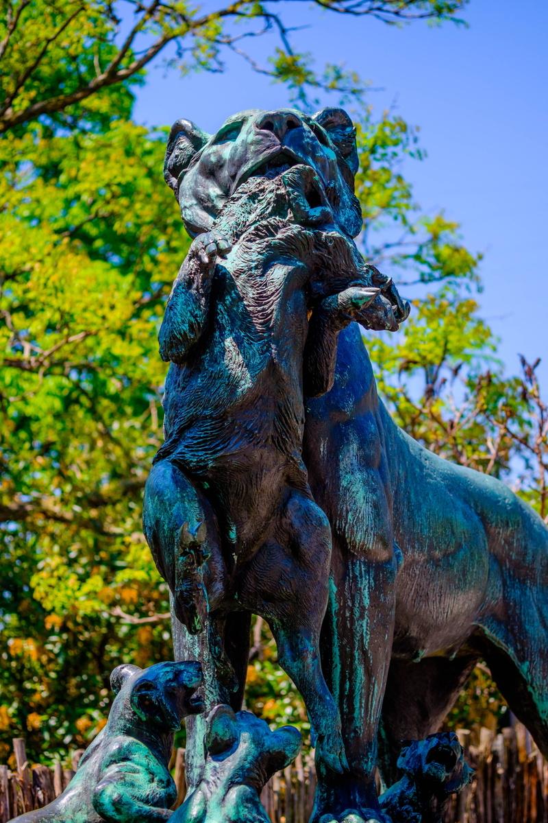 human representation, art and craft, no people, close-up, african, low angle view, outdoors, 4K, zoo, craft, predator, wildlife, prey, statue, focus on foreground