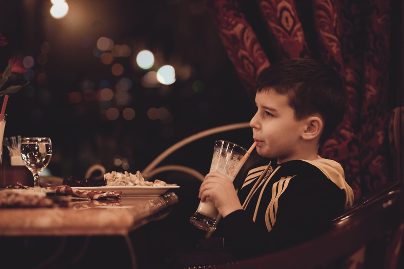 eat, men, table, contemplation, one person, man, celebration, offspring, childhood, food and drink, food, room, drink, boys, portrait, drinking, person