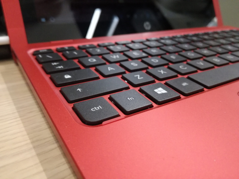 computer keyboard, the internet, informatica, wireless, tablet, letter, wireless technology, connection, red, alphabet, computer key, Keyboard, 4K, web