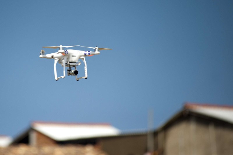 ai, heli, 4K, camera - photographic equipment, sky, airplane, mode of transportation, flying transportation, low angle view, air vehicle, clear sky, building exterior