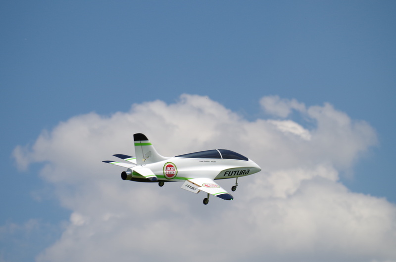copy space, airplane, leaving, sky, nature, private airplane, 4K, motion, transportation, airport, commercial Airplane, air Vehicle, day, arrival, single object