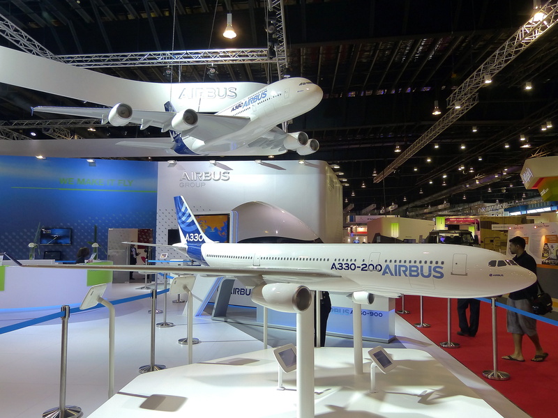 industry, architecture, strength, exhibition, control, singapore, lighting equipment, illuminated, aerospace industry, mode of transportation, indoor, computer