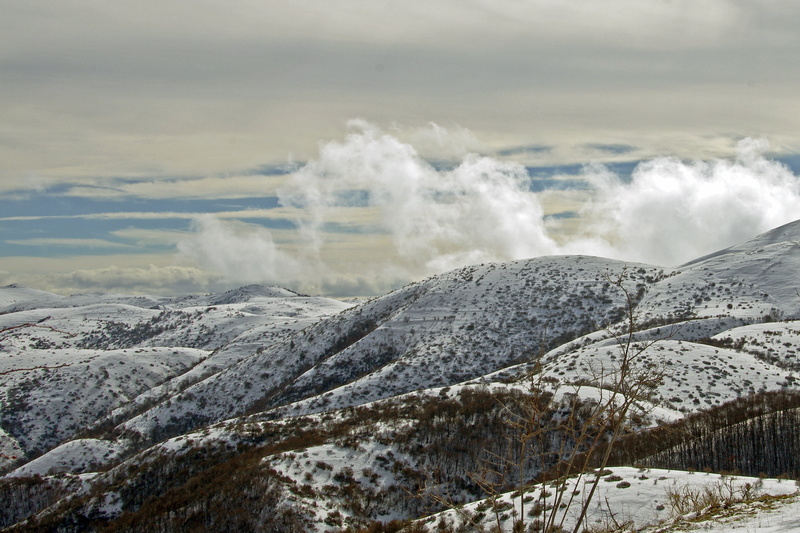 non-urban scene, abruzzo, nature, assergi, the apennines, fog, tranquil scene, snowcapped mountain, power, no people, outdoors, cloud - sky, geology, national park of abruzzo