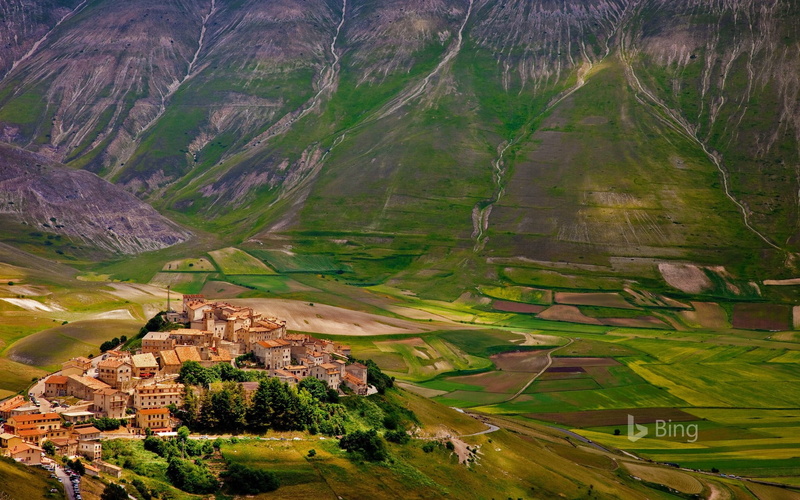sibillini, tranquil scene, landscape, park, tranquility, bing, nature, growth, italy, high angle view, beauty in nature, outdoors, valley, building, field