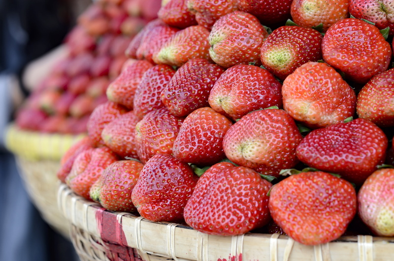 fruit, lychee, food and drink, 4K, tip leads, juicy, sweet, close-up, tropical fruit, berry fruit, sell, appetite, healthy eating, retail, nine succulent