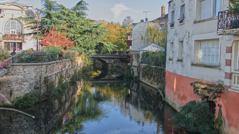 bridge, no people, river, sky, rivière, 5K, plant, building, coulommiers, connection, building exterior, city, arch bridge, 1 rue bertrand flornoy, nature