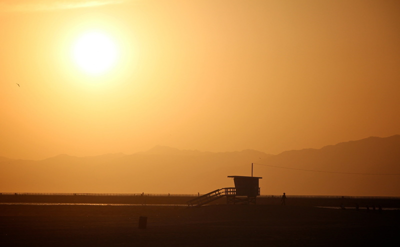 canon, Background, Ocean, Desktop, Last, southerncalifornia, losangeles, Station, Stand, Yellow, 4K, Mountains, People, California, Lifeguard, Beach, Sand