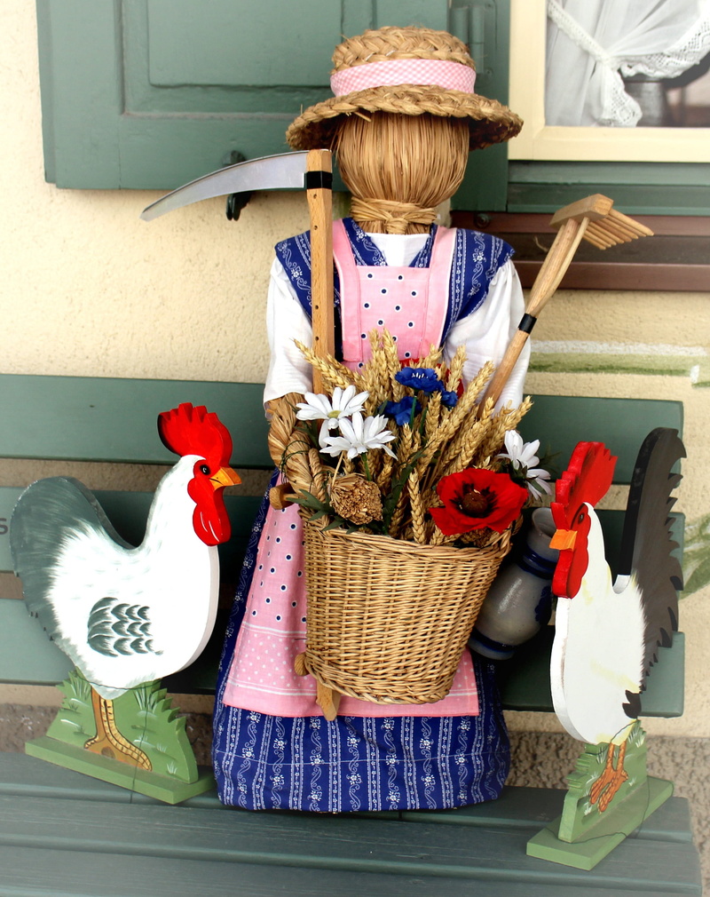 country woman, Woman Of Straw, basket, straw, harvest time, flowering plant, leisure activity, representation, art and craft, blond hair, childhood, 2K