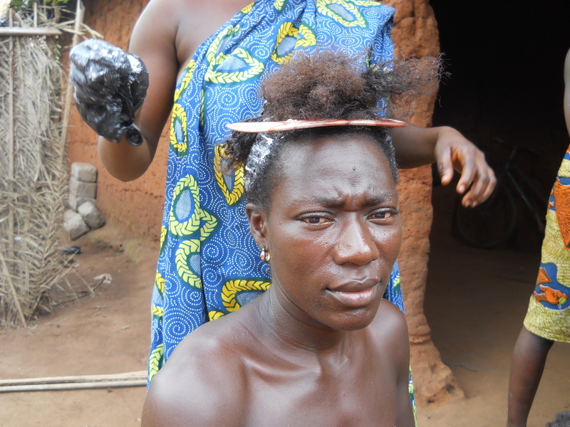 women, front view, mid adult, Benin, leisure activity, shirtless, females, lifestyles, portrait, looking, smiling, real people, headshot, 4K, two people