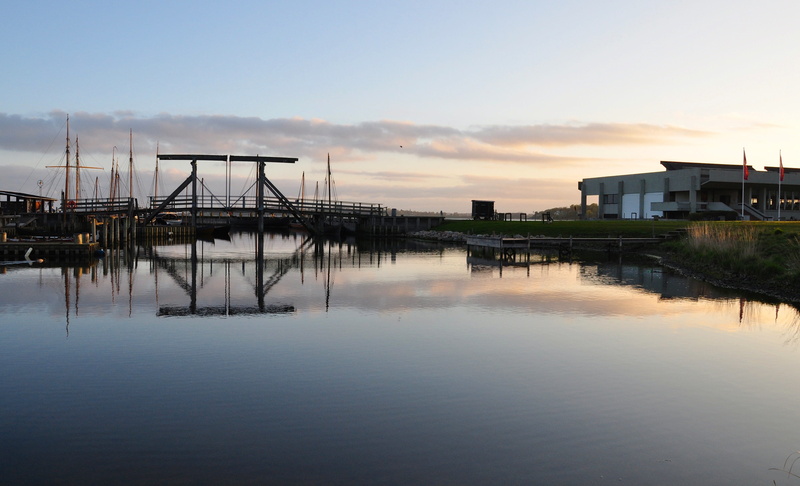 river, reflections, Netherlands, residential district, scenic, outside, scenics - nature, no people, Roskilde, nature, water, built structure, tranquility