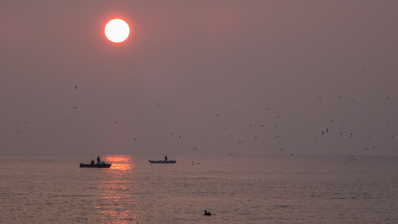 scenics - nature, silhouette, germany, nature, horizon over water, fishing industry, outdoors, sky, sea, konstanz, beauty in nature, no people, orange color
