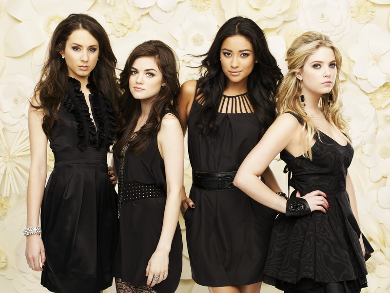 Pretty little liars, Lucy Hale, Ashley Benson, 2K, Troian Avery Bellisario, Shay Mitchell