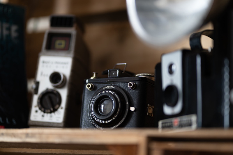 lens - optical instrument, electronics, selective focus, antique, retro styled, box, photography themes, plug, connector, electrical device, lens, equipment