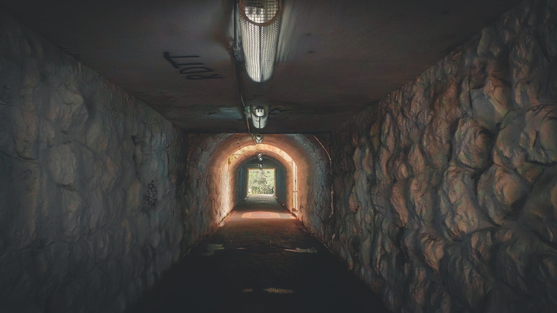 urban, architecture, the way forward, corridor, crypt, ceiling, terminal, gray, dungeon, tunnel, vehicle, fashion, old, indoors, history, 4K, light at the end of the tunnel
