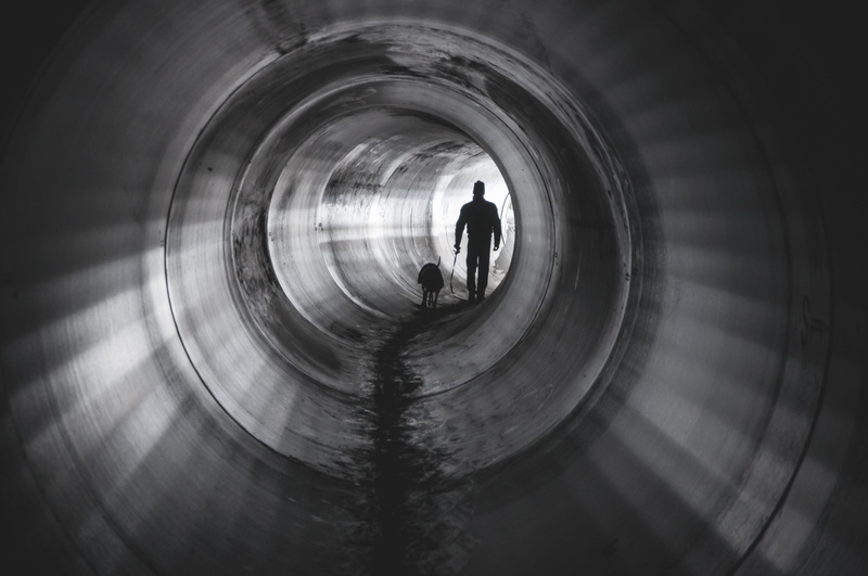 4K, silhouette, pipe - tube, real people, city, one person, monochrome, tunnel, blackandgrey, human, urban, men, bandw, blackandwhite, walk, person, leisure activity