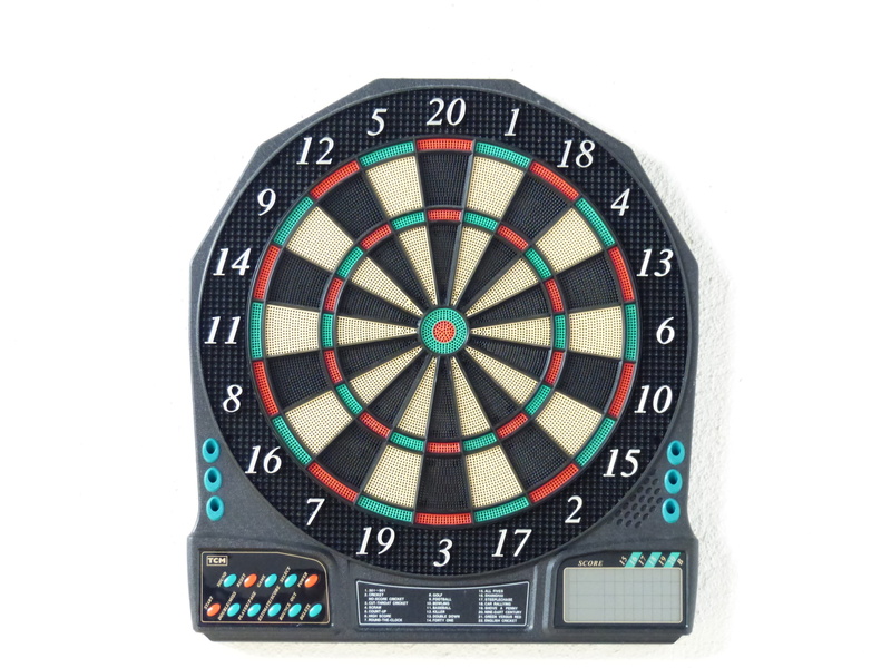 triple ring, double ring, leisure activity, sport, skill game, Board, Dart Board, multi colored, bull, cut out, gambling, indoors, 4K, recreational pursuit