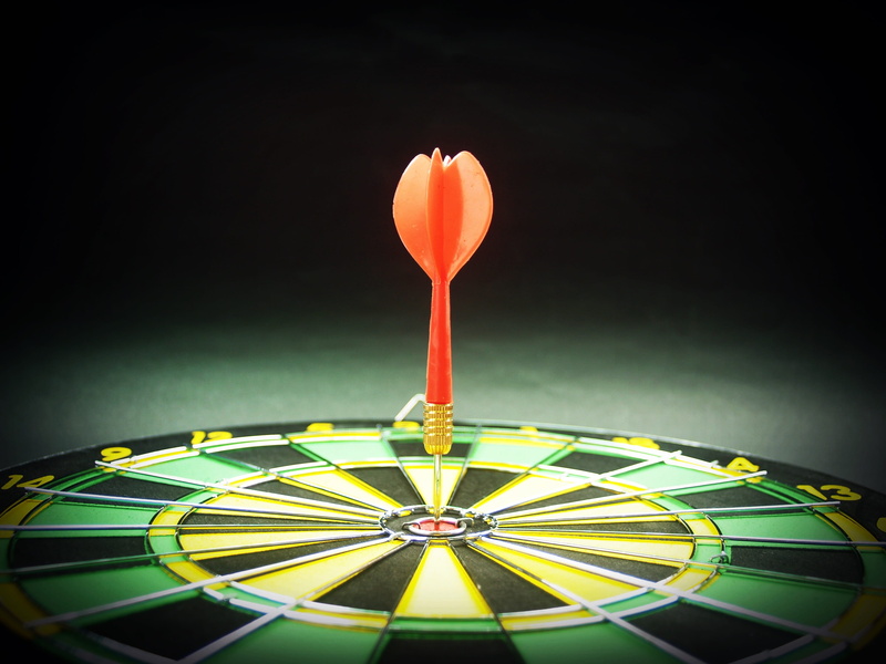 nature, perfect, fun, sports target, pin, arrow, black background, leisure, accuracy, target, dart, indoors, multi colored, dartboard, leisure activity