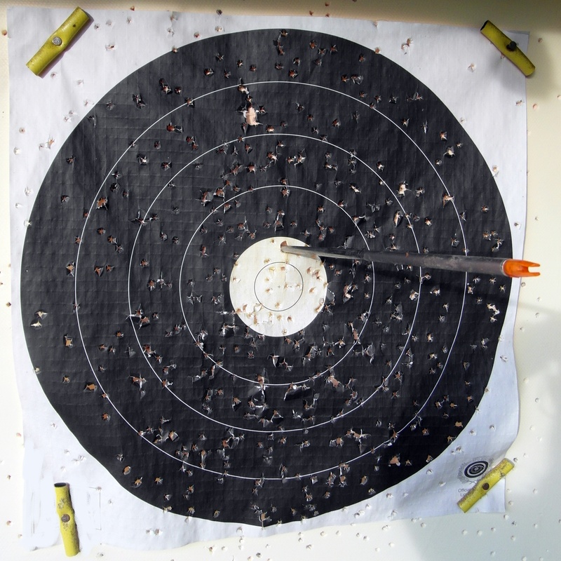 no people, fan, design, directly above, damaged, black color, hits, accuracy, retro styled, circle, archery, arrow, still life, bogensport, pattern, sport