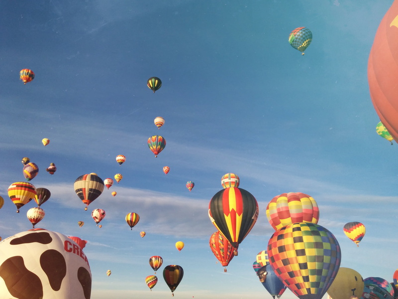 no people, balloon, sky, day, illuminated, animal themes, air, outdoors, large group of objects, ballooning festival, festival, 2K, hot, sunlight, hot air balloons