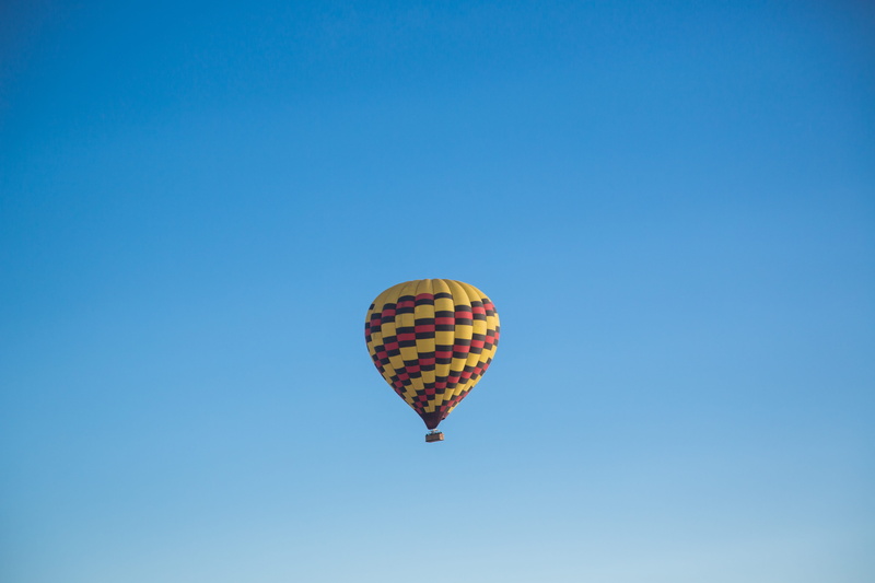 ballooning festival, adventure, copy space, balloon, californium, blue, transportation, yellow, hotballoon, hot air balloon, 5K, nature, mode of transportation