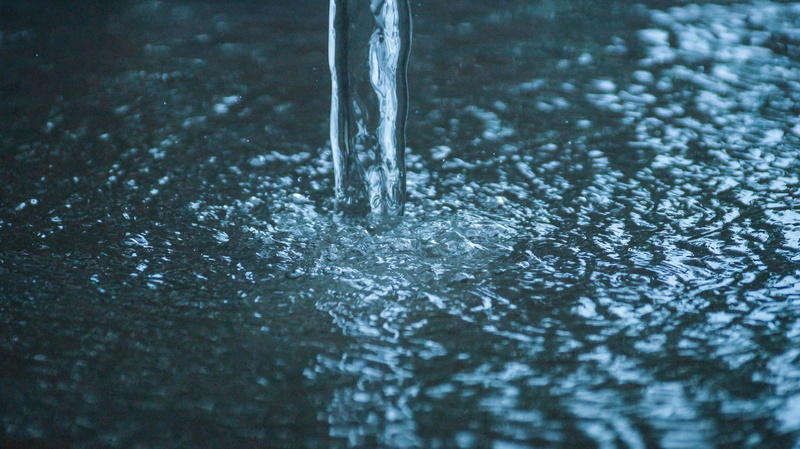 frozen, 5K, water, ice, icicle, flowing water, ray, no people, motion, focus on foreground, splashing, winter, extreme close-up, rippled, selective focus