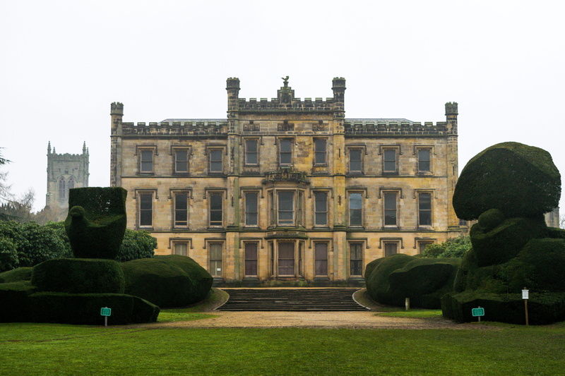 topiary, housing, fence, grass, facade, palace, moat, 5K, no people, architecture, house, clear sky, history, animal, nature, fort, outdoors, college