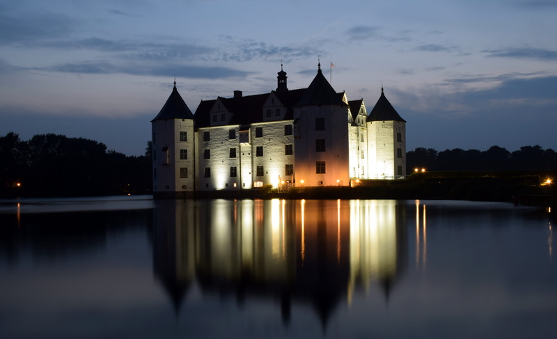 architecture, places of interest, night photograph, building exterior, long exposure, travel, sky, building, glücksburg, moated castle, travel destinations