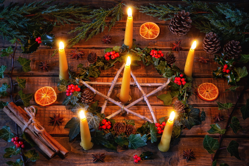 cinnamon, candles, wreath, bumps, star, berries, branches, 5K, Winter solstice
