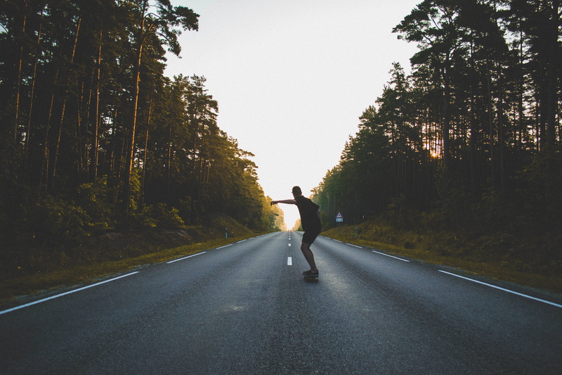 lifestyles, nature, sport, running, real people, motion, women, jogging, blurred Motion, men, rear view, exercising, cycling, time, full length, marathon