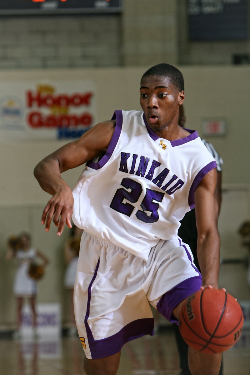 basketball, game, sportsman, leisure activity, high school, front view, concentration, teenage boys, basketball - sport, effort, one person, indoors, action