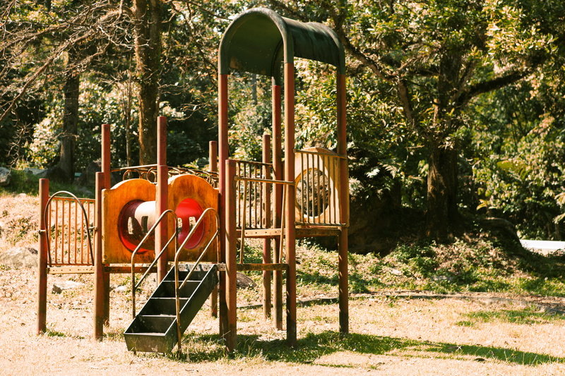 jungle gym, woodland, childhood, nature, 5K, empty, day, absence, outdoors, grass, outdoor play equipment, wheel, growth, playground, metal, brown, land