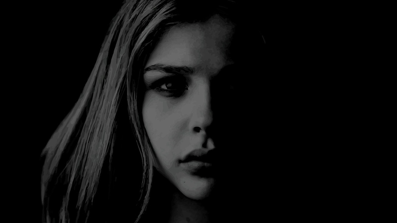 close-up, lifestyles, portrait, human face, young women, looking at camera, women chlo grace moretz, hairstyle, beautiful woman, young adult, adult, black background