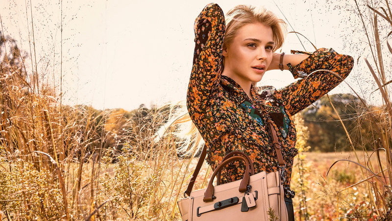 young women, 4K, beautiful people, young adult, plant, contemplation, standing, beauty, outdoors, one person, chlo grace moretz, hairstyle, adult, women