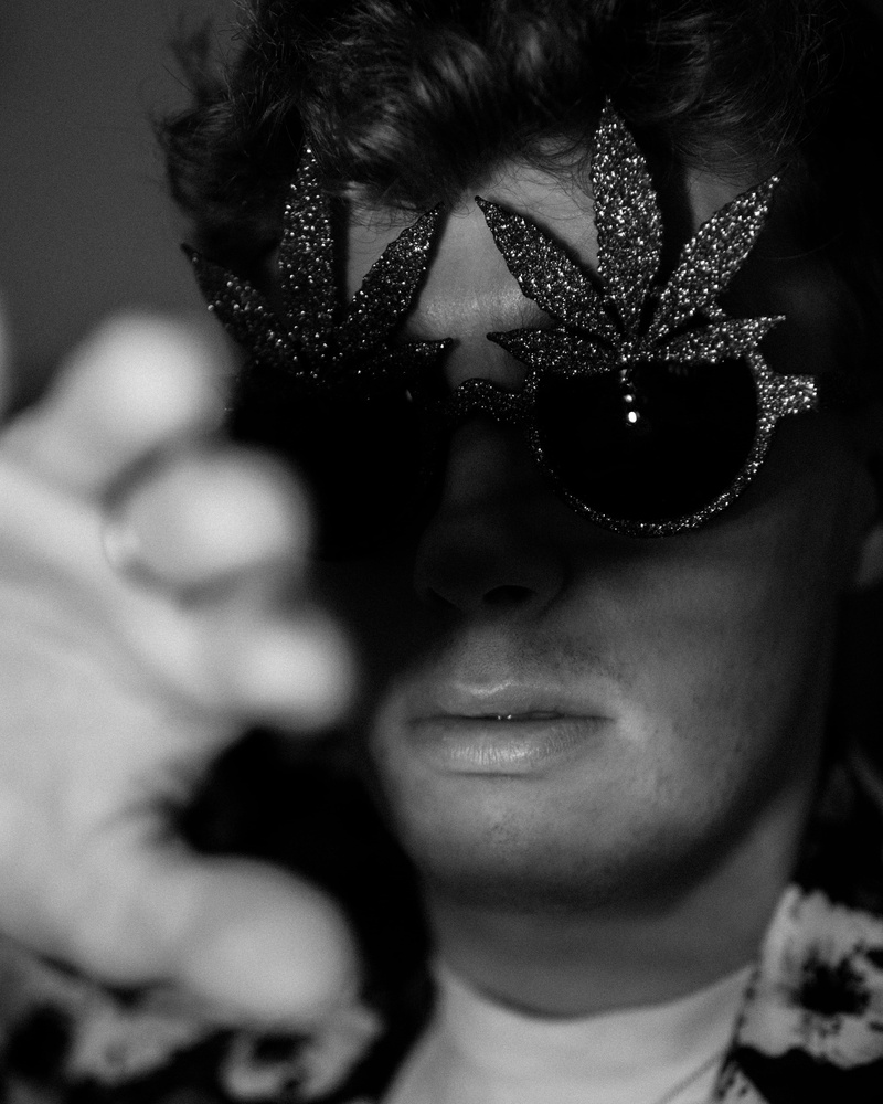 4K, eye mask, grunge, bling, photo, sunglass, part, edgy, headshot, real people, human face, dark, man, looking at camera, fashion, legal, mask, adult