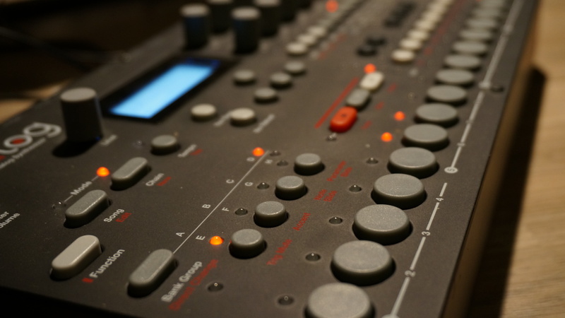 4K, keypad, arts culture and entertainment, synth, music, technology, close-up, recording studio, sound recording equipment, control, analogue, communication