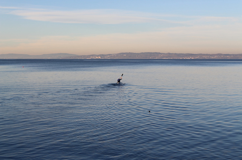 paddling, sport, tranquility, canoeing, cloud - sky, waterfront, one person, nature, rowing, beauty in nature, nautical vessel, mountain, canoeist, scenics - nature