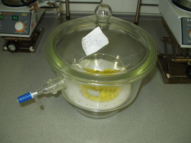 communication, close-up, laboratory, bottle, high angle view, medicine, organic chemistry, text, table, jar, science, 720P, hospital, still life, drying