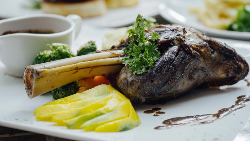 grill, meal, eat, dinner, dine, no people, meat, steak, vegetable, lamb, plate, lamb shank, healthy eating, potato, cook, ready-to-eat, close-up, indoors